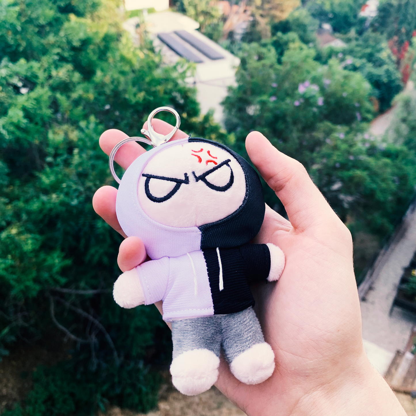 "PAKA" PLUSHIE KEYCHAIN
